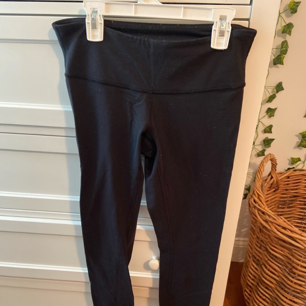 Black lulu leggings 2 pairs